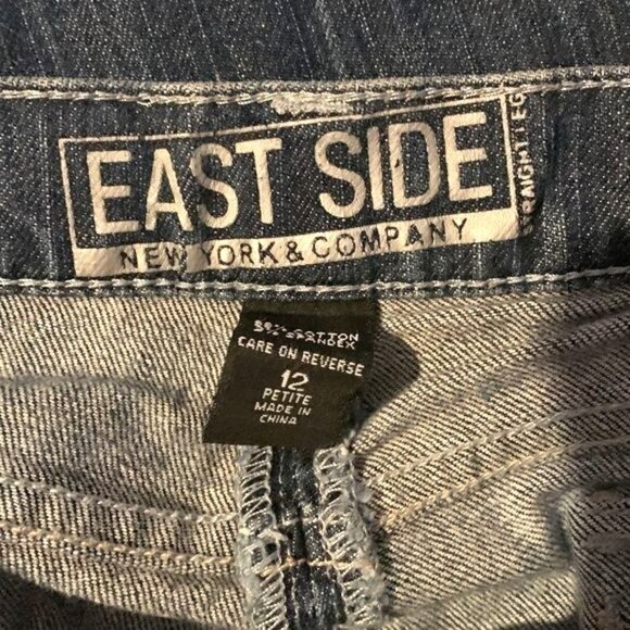 East Side New York & Company Womens Petite Straight Leg Jeans Size 12 Denim - Picture 2 of 10